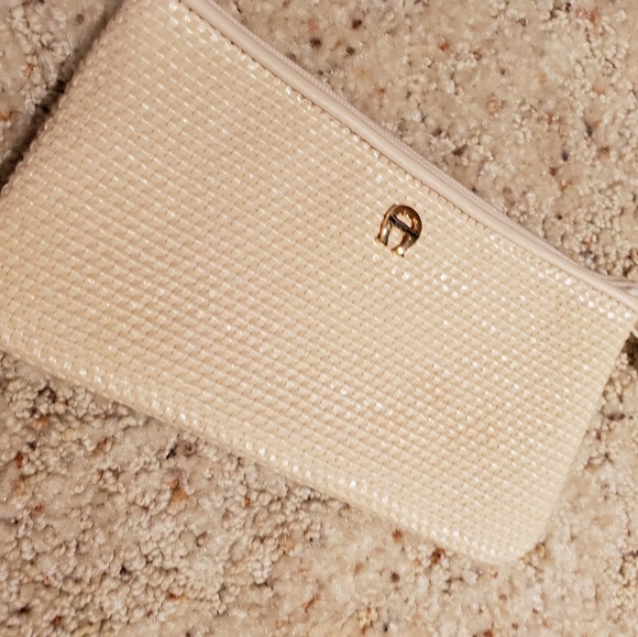 Etienne Aigner Purse Set - Picture 5 of 5